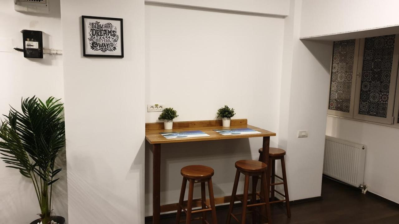 Ferienwohnung Old Town Bliss Bukarest Exterior foto